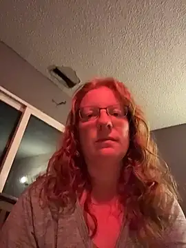 Lenaravenswood online show from July 16, 2026, 5:57 am