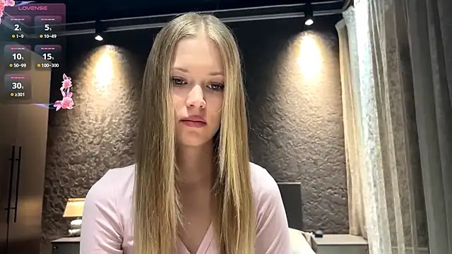 ZaidaSchwarten online show from August 9, 2026, 5:23 am