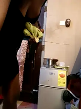 NicckyBellaKingDragoo777 online show from February 2, 2026, 7:45 pm