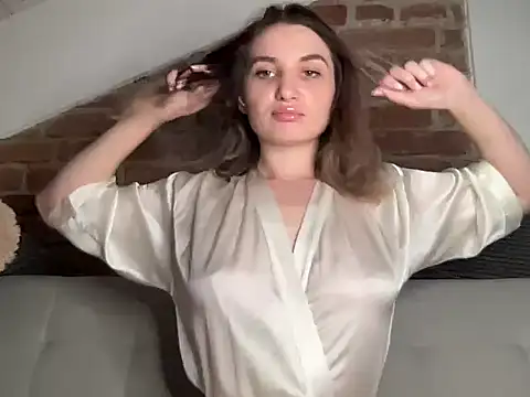 Heiva01 online show from December 19, 2025, 3:52 pm