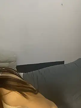 qingqing005 online show from February 5, 2026, 1:54 am