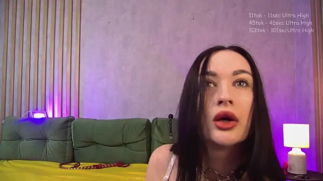 sasha strip online show from April 18, 2026, 5:22 am