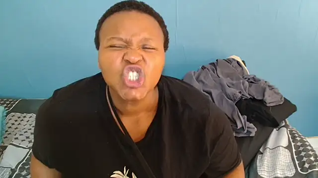 ChoklitBerryXX online show from February 7, 2026, 11:36 am