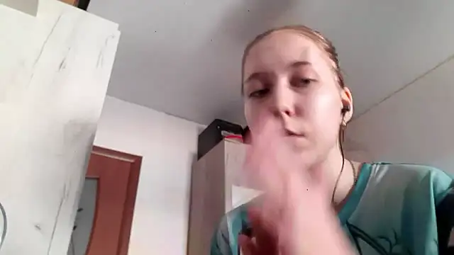 Annette meow1 online show from March 10, 2026, 11:26 am