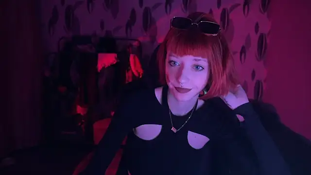 RedFica online show from December 21, 2025, 1:51 pm