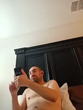 Brandon Lee83xh online show from February 7, 2026, 7:56 am