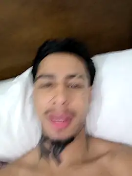 Snapshot of zorco_model chatting on December 19, 2025, 4:08 am zorco model online show from December 19, 2025, 4:08 am