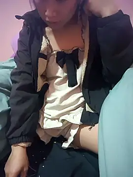 Layyla99 online show from December 14, 2025, 12:54 pm