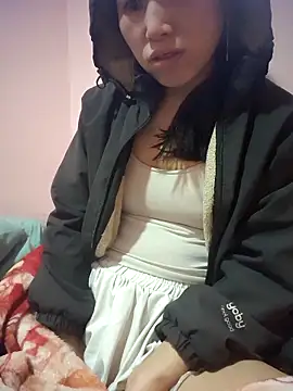 Layyla99 online show from December 20, 2025, 4:58 pm