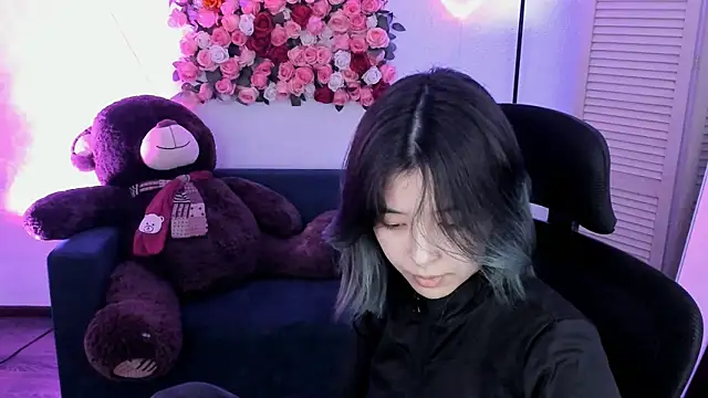SirenMystiq online show from April 25, 2026, 7:11 pm