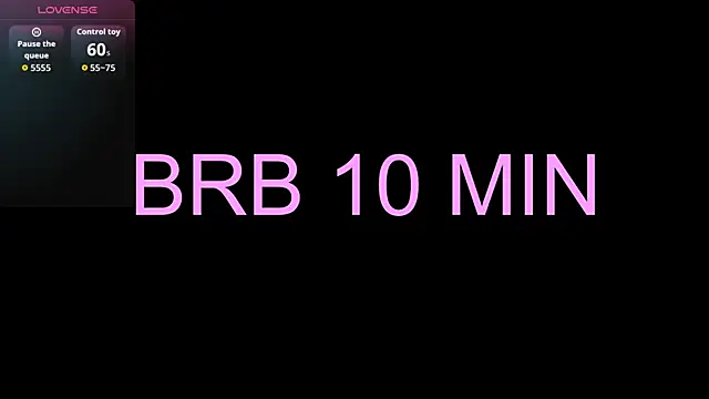 Snapshot of KellyMoussi chatting on December 22, 2025, 7:38 am KellyMoussi online show from December 22, 2025, 7:38 am