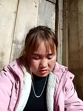 -myaa- online show from January 12, 2026, 11:48 am