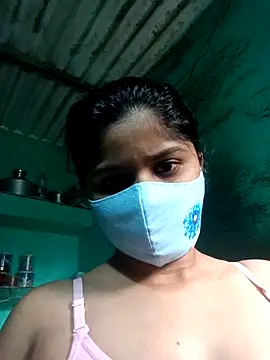 Cuple masti72 online show from April 28, 2026, 2:27 am