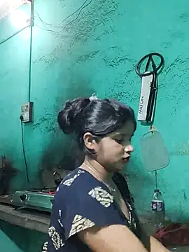 Cuple masti72 online show from June 20, 2026, 3:04 pm