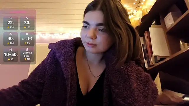 Mona Slearys online show from February 4, 2026, 10:04 pm