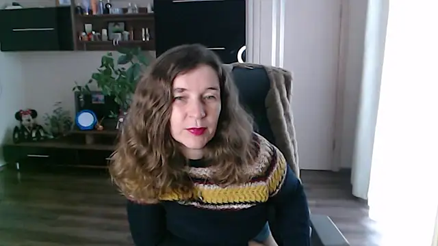 SofiaBoone online show from February 3, 2026, 6:40 am