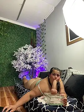 SayMarLuna online show from July 21, 2026, 9:28 pm