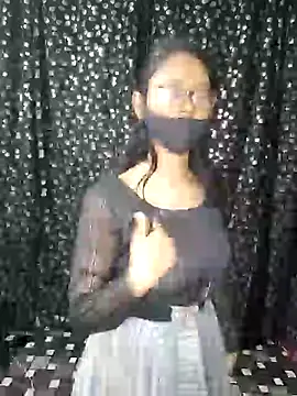 Rose1728 online show from March 22, 2026, 3:59 pm