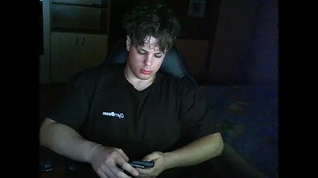 Snapshot of GymGuy0505 chatting on February 24, 2026, 4:05 pm GymGuy0505 online show from February 24, 2026, 4:05 pm