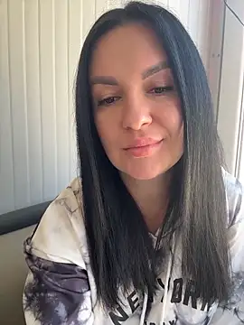 Snapshot of MeganBlueq chatting on March 15, 2026, 10:32 am MeganBlueq online show from March 15, 2026, 10:32 am