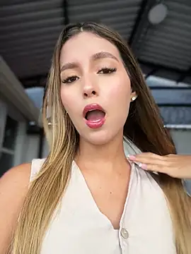 Valeria-escobar online show from July 21, 2026, 11:34 am