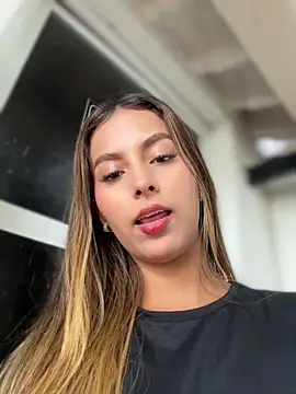Valeria-escobar online show from August 5, 2026, 4:21 pm