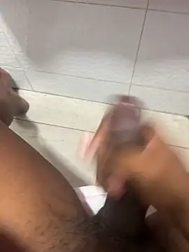 Comeonmyhouse22cm online show from February 24, 2026, 11:47 pm