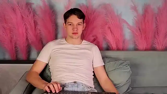 JamesRaww online show from February 6, 2026, 10:51 am