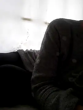 NovaMia online show from February 4, 2026, 12:11 pm