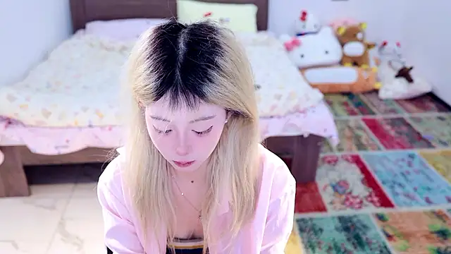 dali83 online show from February 9, 2026, 7:23 am