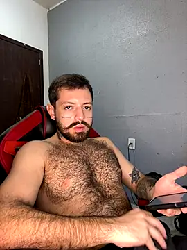 LaranjinhaLuccasKonig online show from December 15, 2025, 3:49 pm