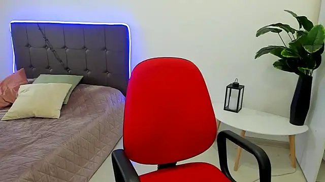 Jessy lil online show from February 4, 2026, 8:53 am