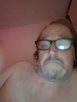 Olivassl22 online show from May 16, 2026, 9:13 pm
