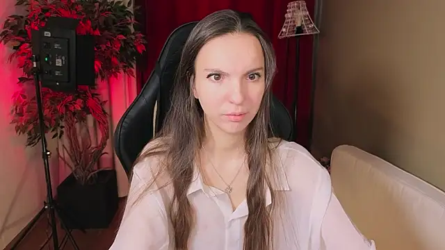 AliceLidell online show from March 3, 2026, 5:02 am