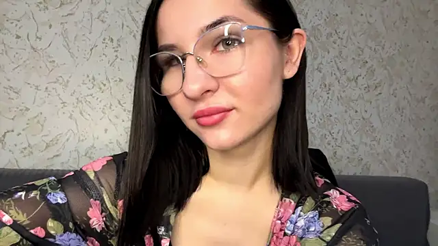 Marry Fantasy online show from December 19, 2025, 3:24 am