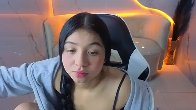 Sofi Adams Tx online show from December 22, 2025, 1:19 pm