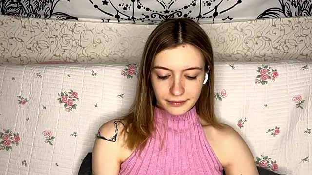 Snapshot of Shining_Robi chatting on February 8, 2026, 12:52 pm Shining Robi online show from February 8, 2026, 12:52 pm