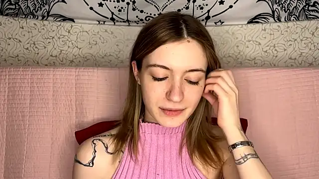 Snapshot of Shining_Robi chatting on February 22, 2026, 1:20 pm Shining Robi online show from February 22, 2026, 1:20 pm