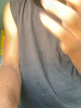 Snapshot of impremiumboy chatting on December 17, 2025, 10:10 am impremiumboy online show from December 17, 2025, 10:10 am