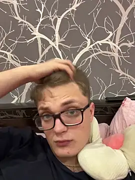 robertkingsize online show from February 3, 2026, 8:25 pm