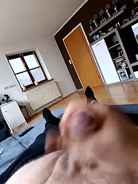 Snapshot of weilpasst chatting on December 18, 2025, 1:39 pm weilpasst online show from December 18, 2025, 1:39 pm