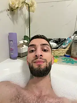 Juliann69Ramiro online show from March 8, 2026, 8:45 pm