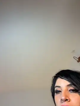 Lena-Williamss online show from February 5, 2026, 8:08 am