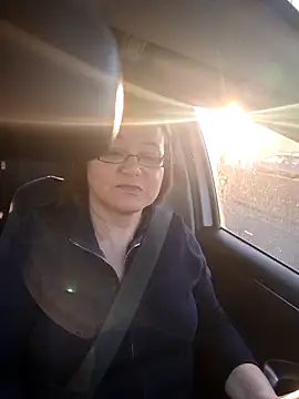 tantriquegirl06 online show from February 13, 2026, 7:04 am