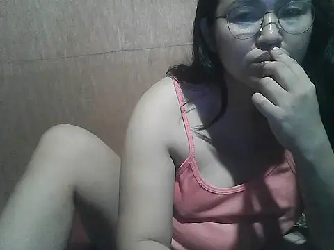 yummy jyra02167 online show from January 31, 2026, 10:41 pm