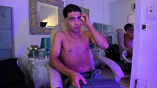 Lincon Casttan online show from December 16, 2025, 11:15 am