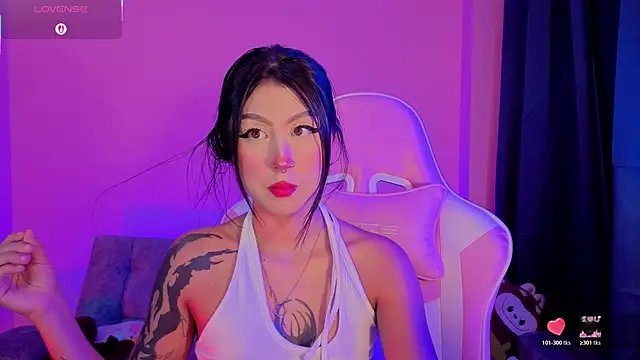 sharonbone online show from May 5, 2026, 3:14 am