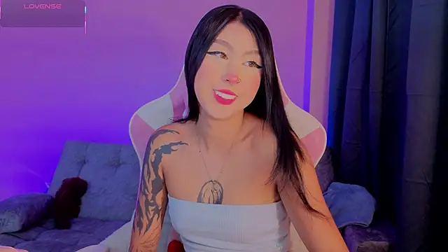 sharonbone online show from June 4, 2026, 1:22 am