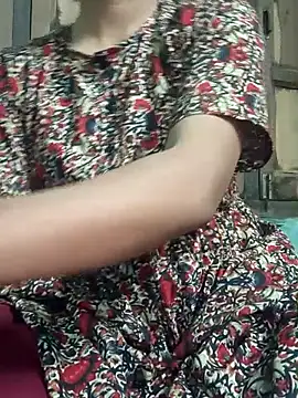 Snapshot of teena-11 chatting on February 24, 2026, 4:27 pm teena-11 online show from February 24, 2026, 4:27 pm