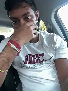 rohitgun023 online show from February 6, 2026, 10:35 pm